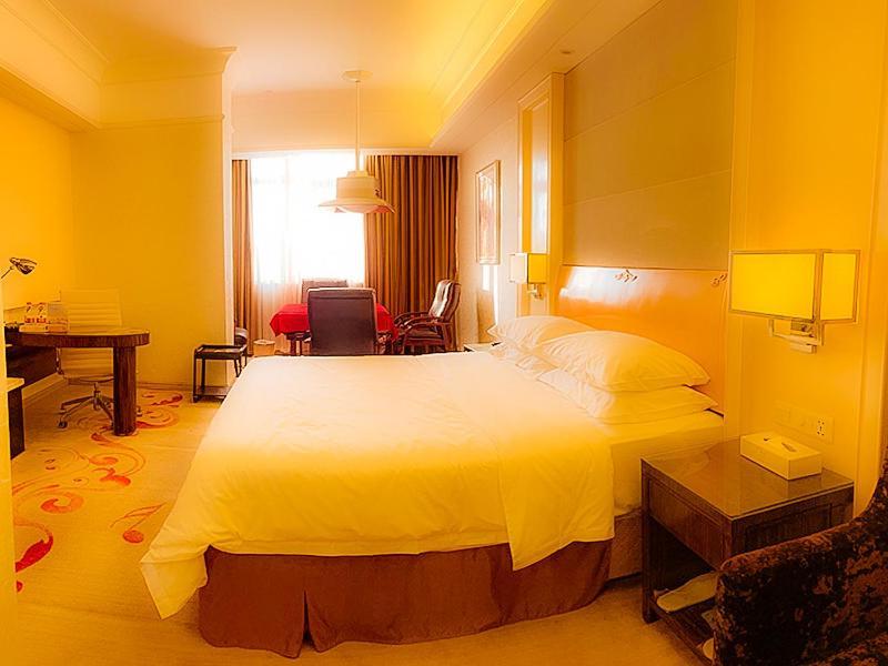 Vienna Hotel Jiangmen Heshan Huamao Ngoại thất bức ảnh